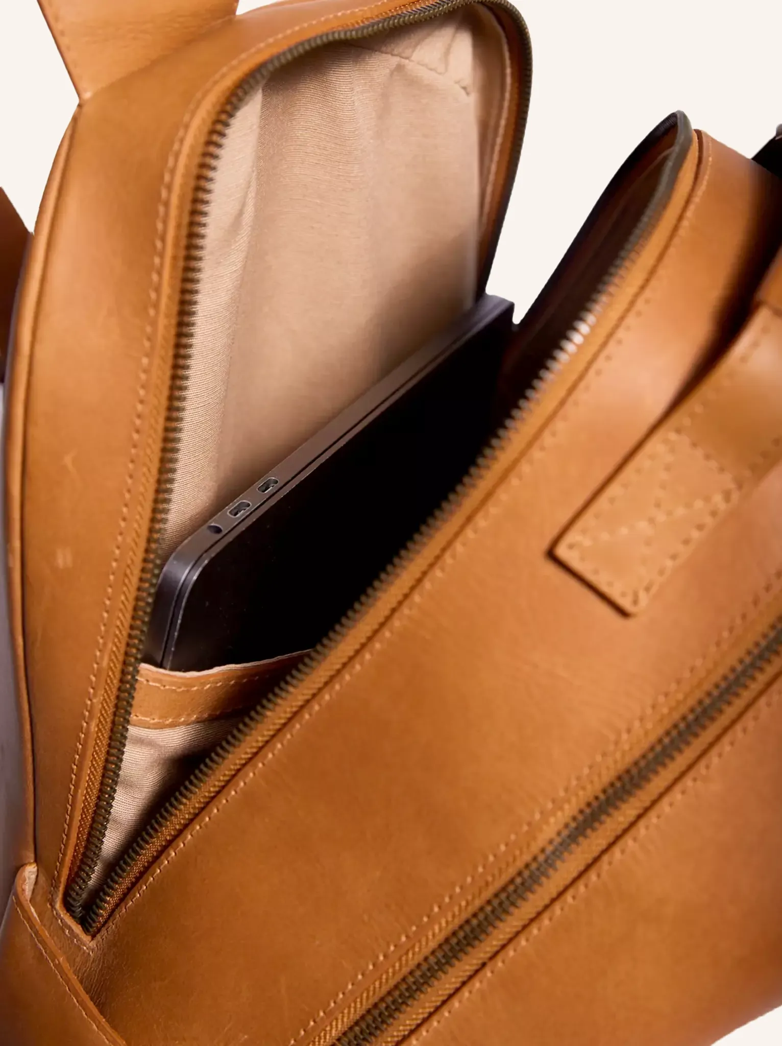Alem Backpack in Cognac