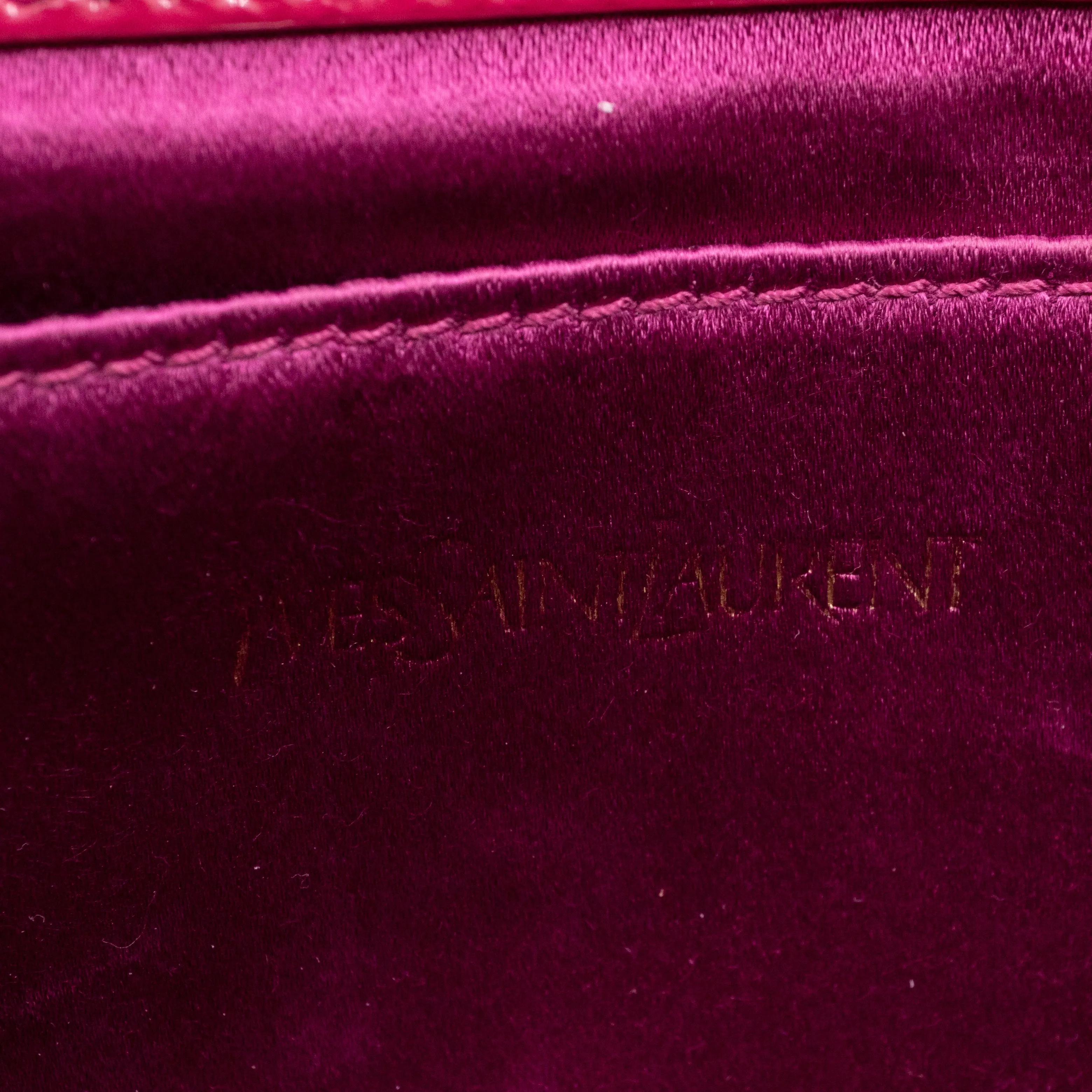 Belle De Jour Clutch Patent Leather Red