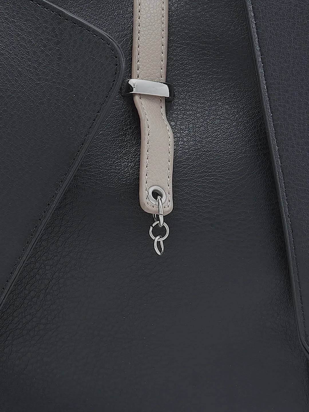 Caprese Tiera Hobo Large Black