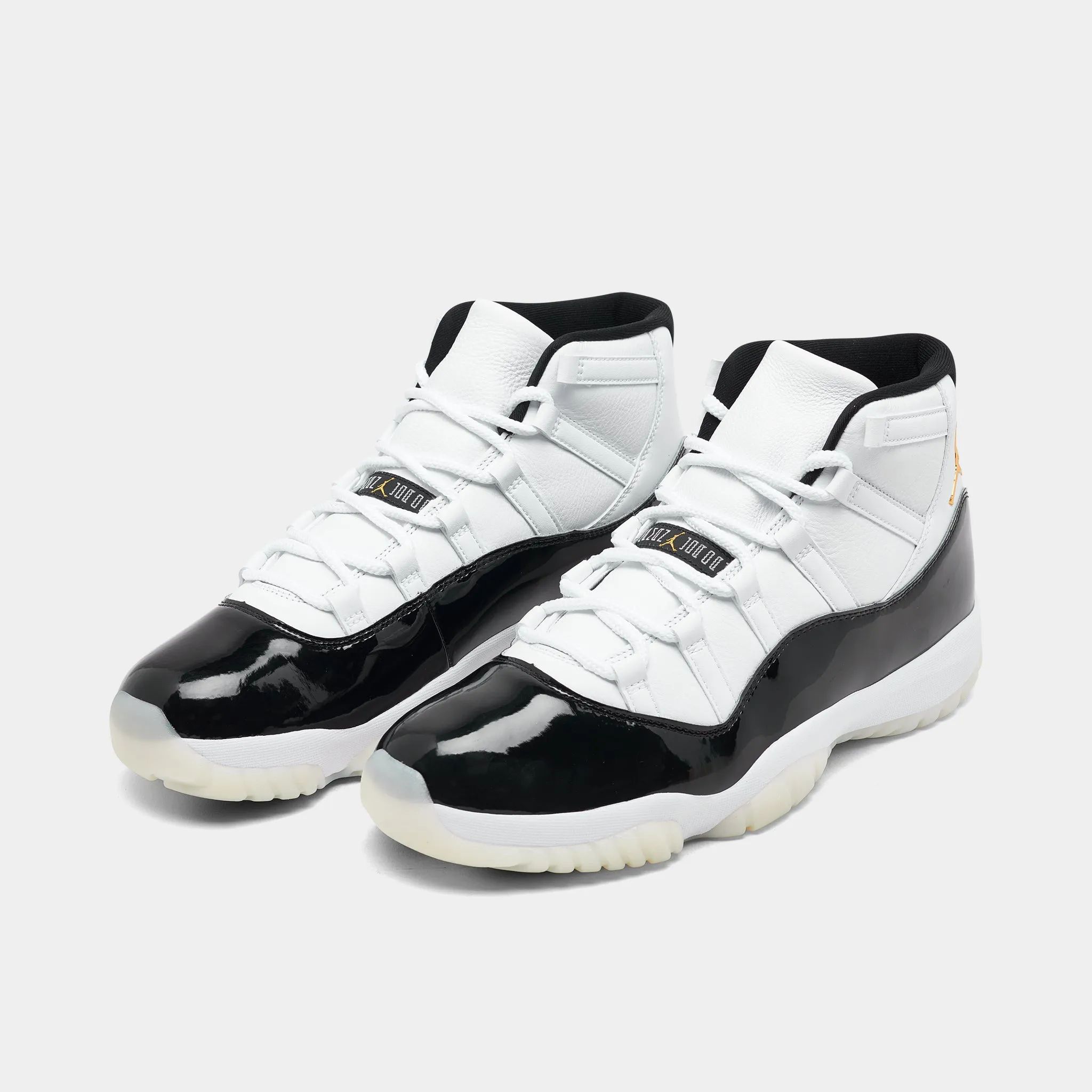 Jordan 11 Retro White / Metallic Gold - Black