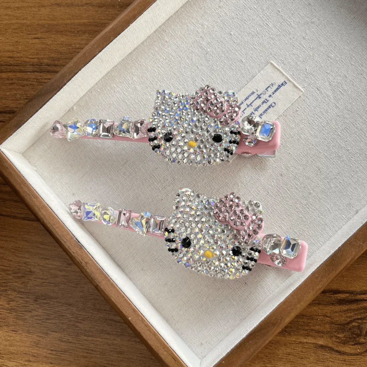 Sparkling Kitty Rhinestone Hair Clip